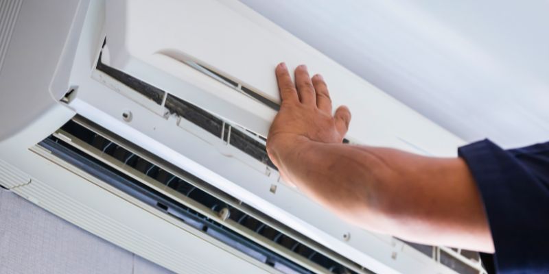 Como fazer a limpeza do ar condicionado em Teresina